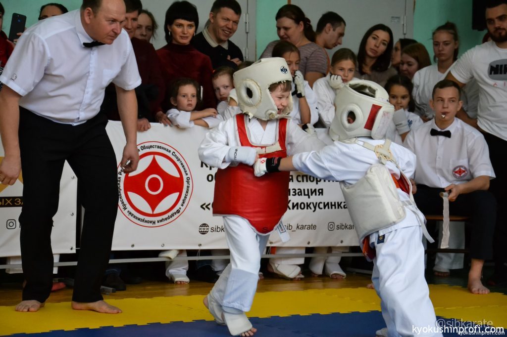 Открытое Первенство Свердловского района по киокусинкай каратэ в г. Красноярске